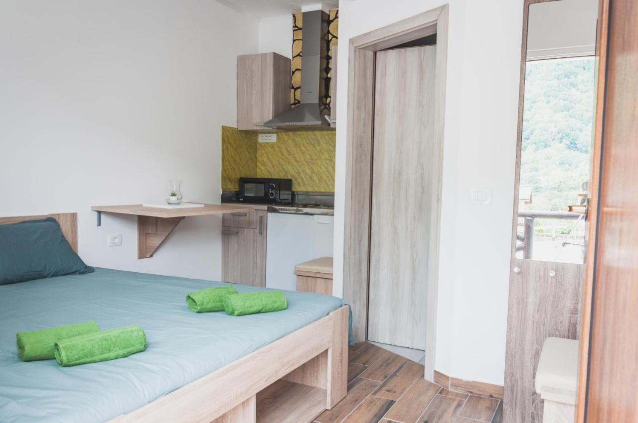 Apartmaji Hrast - Podbela Экстерьер фото